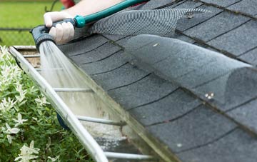 Common gutter cleaning costs